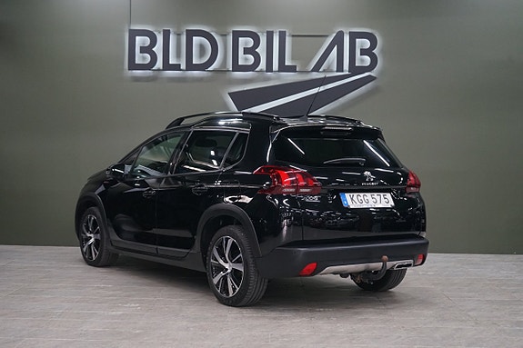 Peugeot 2008 5 of 18