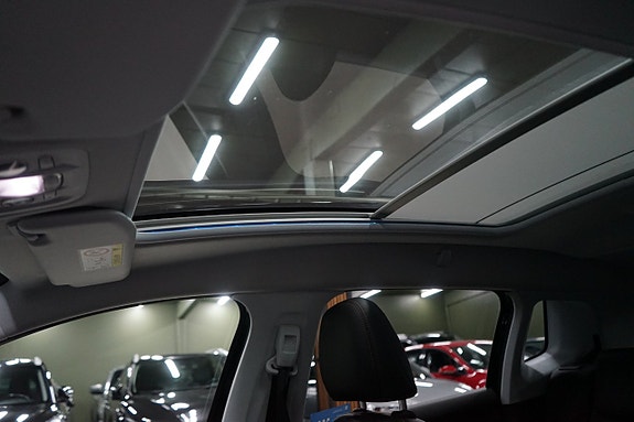 Peugeot 2008 12 of 18