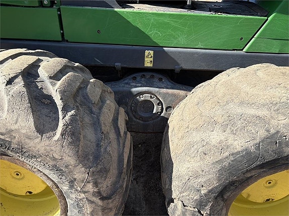 John Deere 1510G 11 of 18