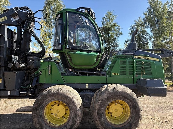 John Deere 1510G 9 of 18