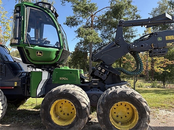 John Deere 1170G 8 of 21