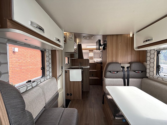 Swift Toscana 694 4 of 13