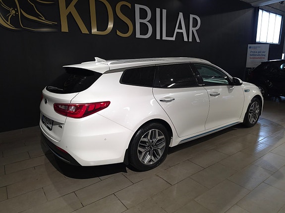 Kia Optima 5 of 15