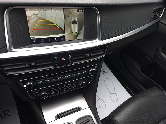 Kia Optima 12 of 15