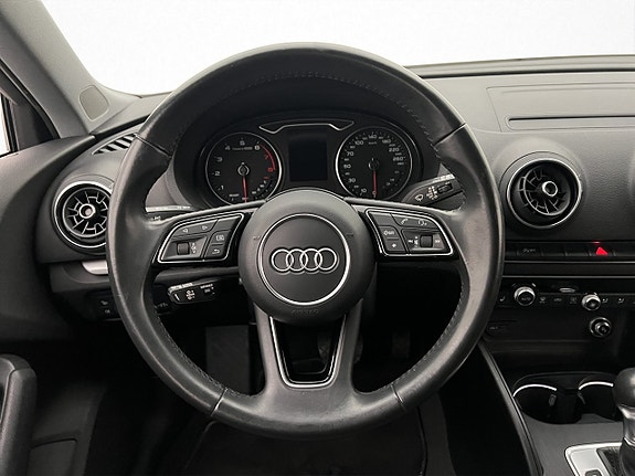Audi A3 10 of 24