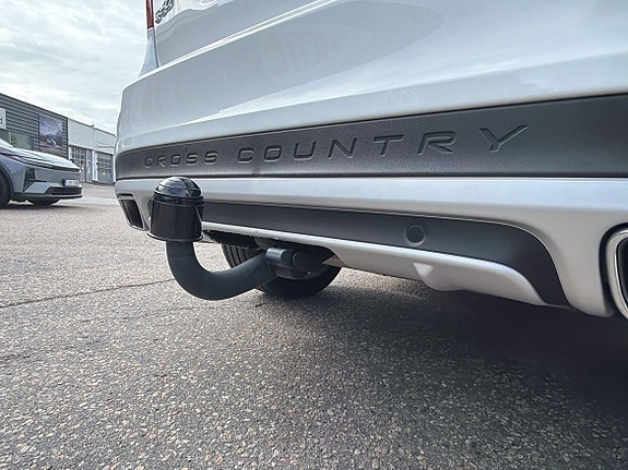 Volvo S60 Cross Country 15 of 27