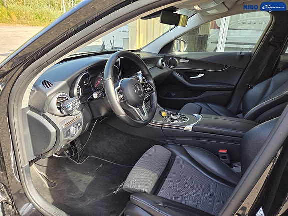Mercedes-Benz C300 de 6 of 7