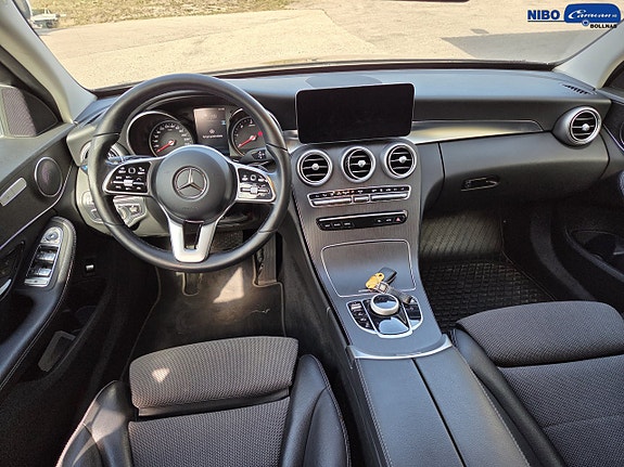 Mercedes-Benz C300 de 5 of 7