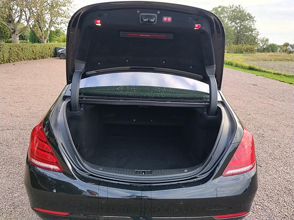 Mercedes-Benz S350 d 11 of 13