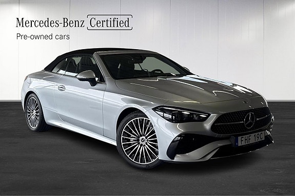 Mercedes-Benz CLE300 2 of 30