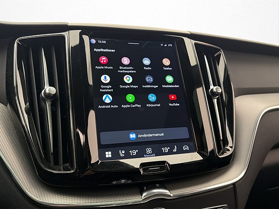 Volvo XC60 22 of 30