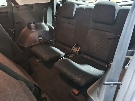 Toyota Verso 10 of 12