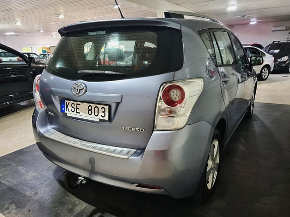 Toyota Verso 5 of 12