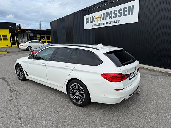 BMW 520d 4 of 10