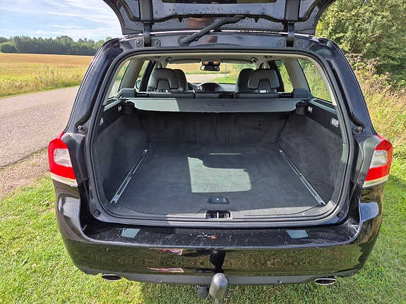 Volvo V70 6 of 6