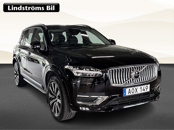 Volvo XC90 3 of 18