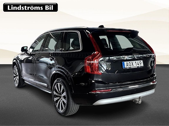 Volvo XC90 4 of 18