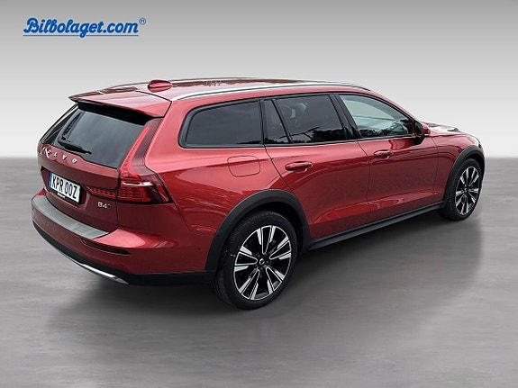 Volvo V60 Cross Country 4 of 11