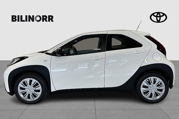 Toyota Aygo X 4 of 13
