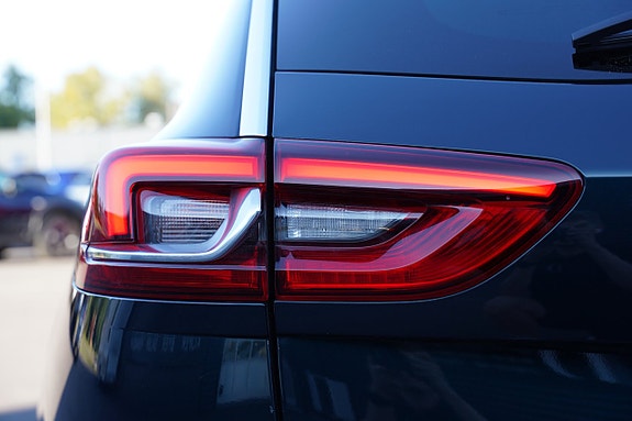 Opel Insignia 4 of 27