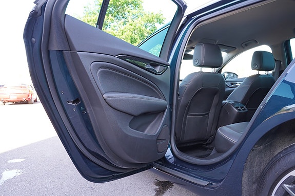 Opel Insignia 15 of 27