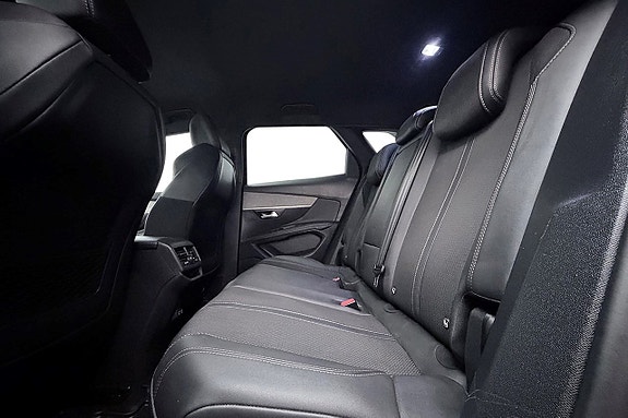 Peugeot 3008 14 of 28