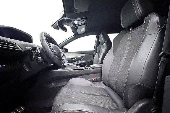 Peugeot 3008 12 of 28