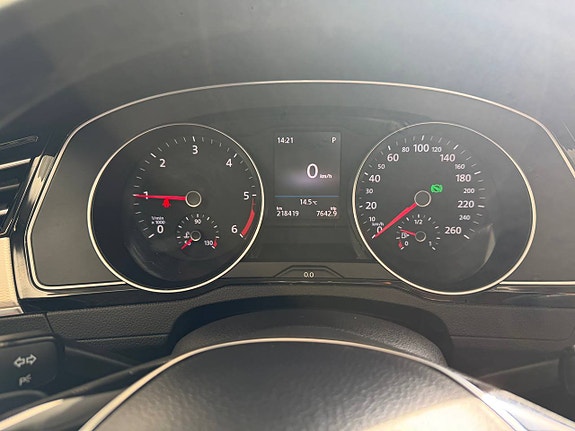 Volkswagen Passat Alltrack 11 of 11
