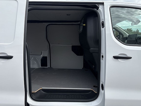 Toyota Proace 9 of 18