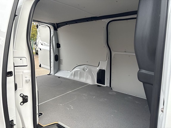 Toyota Proace 10 of 18