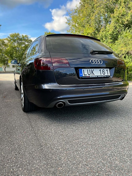 Audi A6 4 of 5