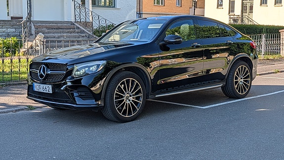 Mercedes-Benz GLC350 d 2 of 6