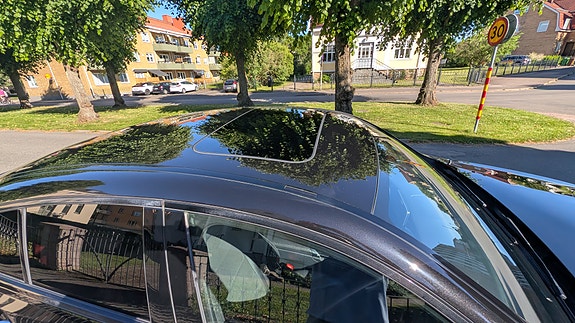 Mercedes-Benz GLC350 d 4 of 6