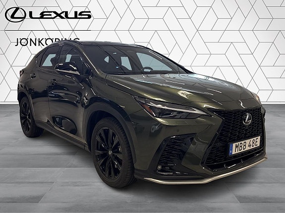 Lexus NX450h+ 3 of 16