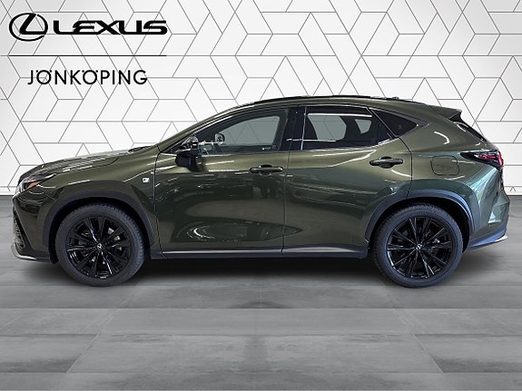 Lexus NX450h+ 5 of 16