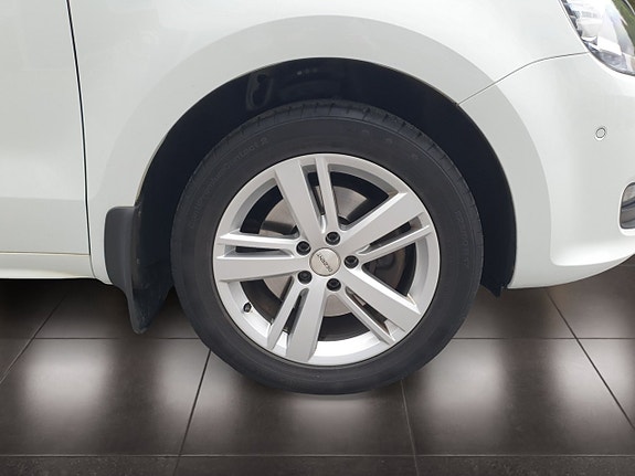 Volkswagen Sharan 9 of 21