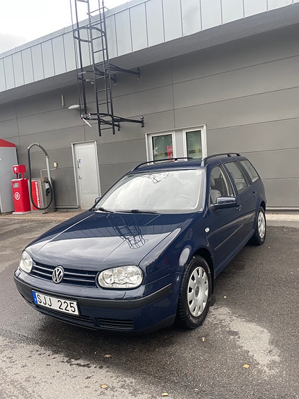 Volkswagen Golf IV 2 of 14