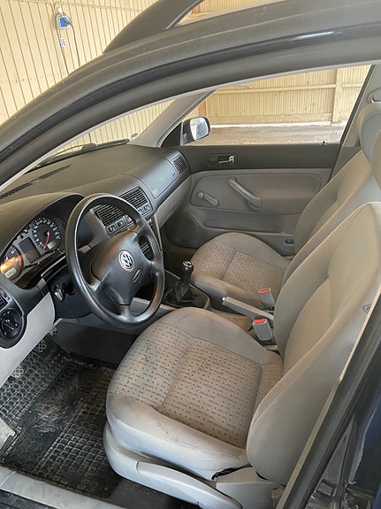 Volkswagen Golf IV 6 of 14