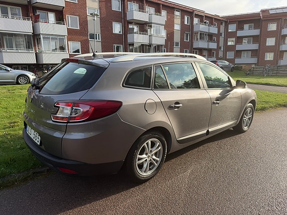 Renault Megane III 3 of 11