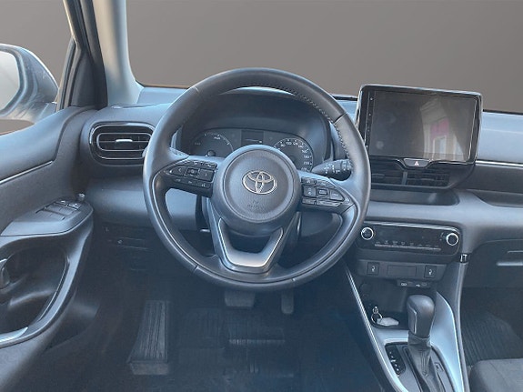 Toyota Yaris 10 of 11