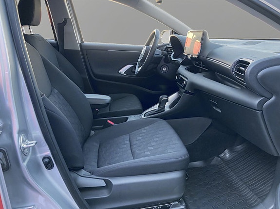 Toyota Yaris 7 of 11