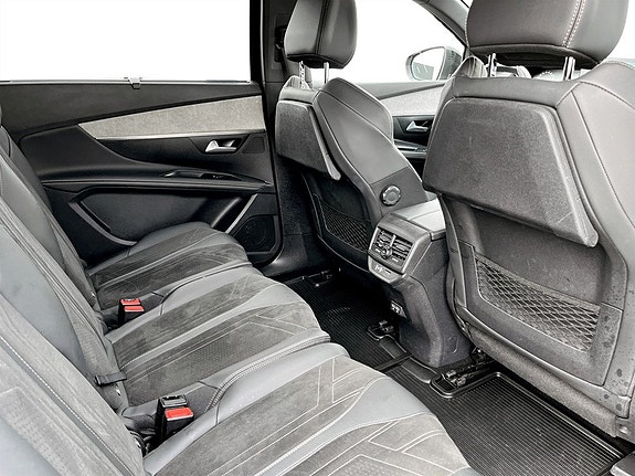 Peugeot 5008 13 of 17