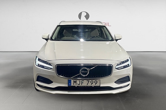 Volvo V90 10 of 17