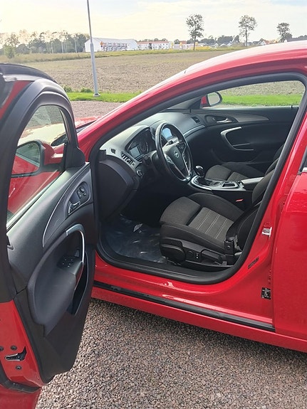 Opel Insignia 8 of 13