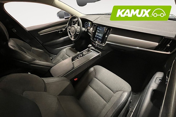 Volvo V90 13 of 26