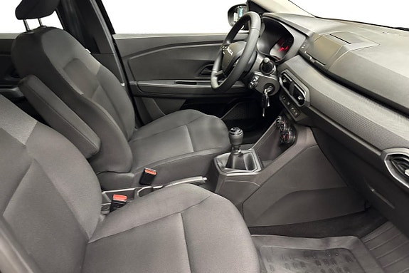 Dacia Sandero 10 of 19