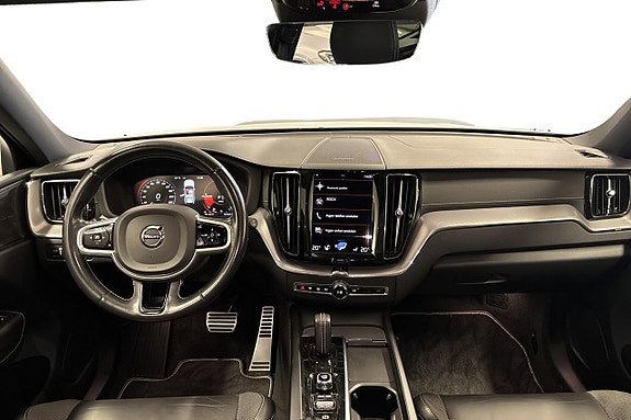 Volvo XC60 9 of 22