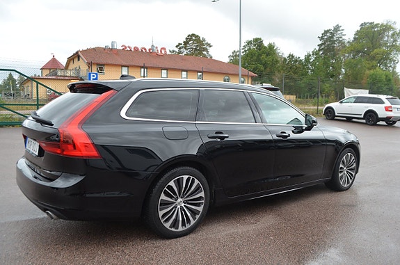 Volvo V90 13 of 21