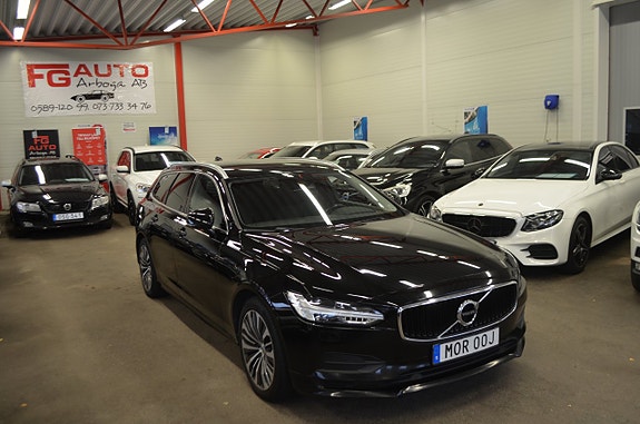 Volvo V90 3 of 21