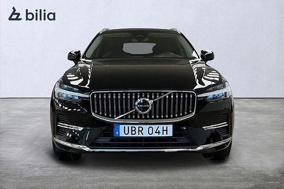 Volvo XC60 8 of 28